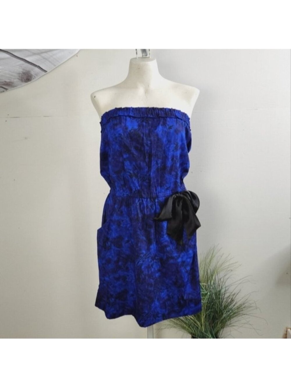 Staring At Stars Urban Outfitters Blue Floral Strapless Mini Dress Sundress
